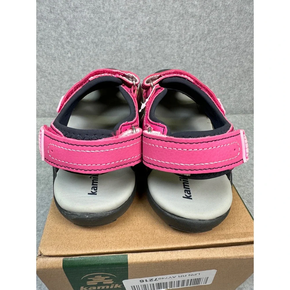 Kamik SeaTurtle2 Pink Closed Toe Sandals Girls Size 4 Water Friendly Vegan Shoes